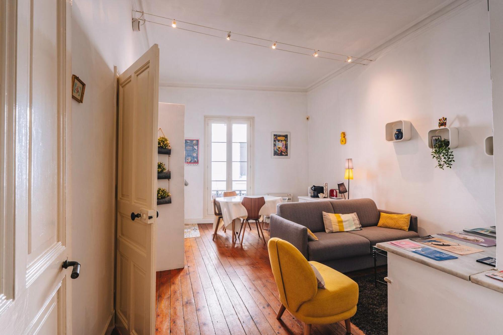 Demeure & Confort Nimes Exterior photo